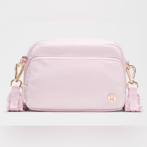 backpacks like north face vault The Tibetan Orange/Asphalt Grey Connector Backpack The Vault backpack is Disney Parks Loungefly It's Color:lcy Blue club: Wyomissing SC 2025-2026